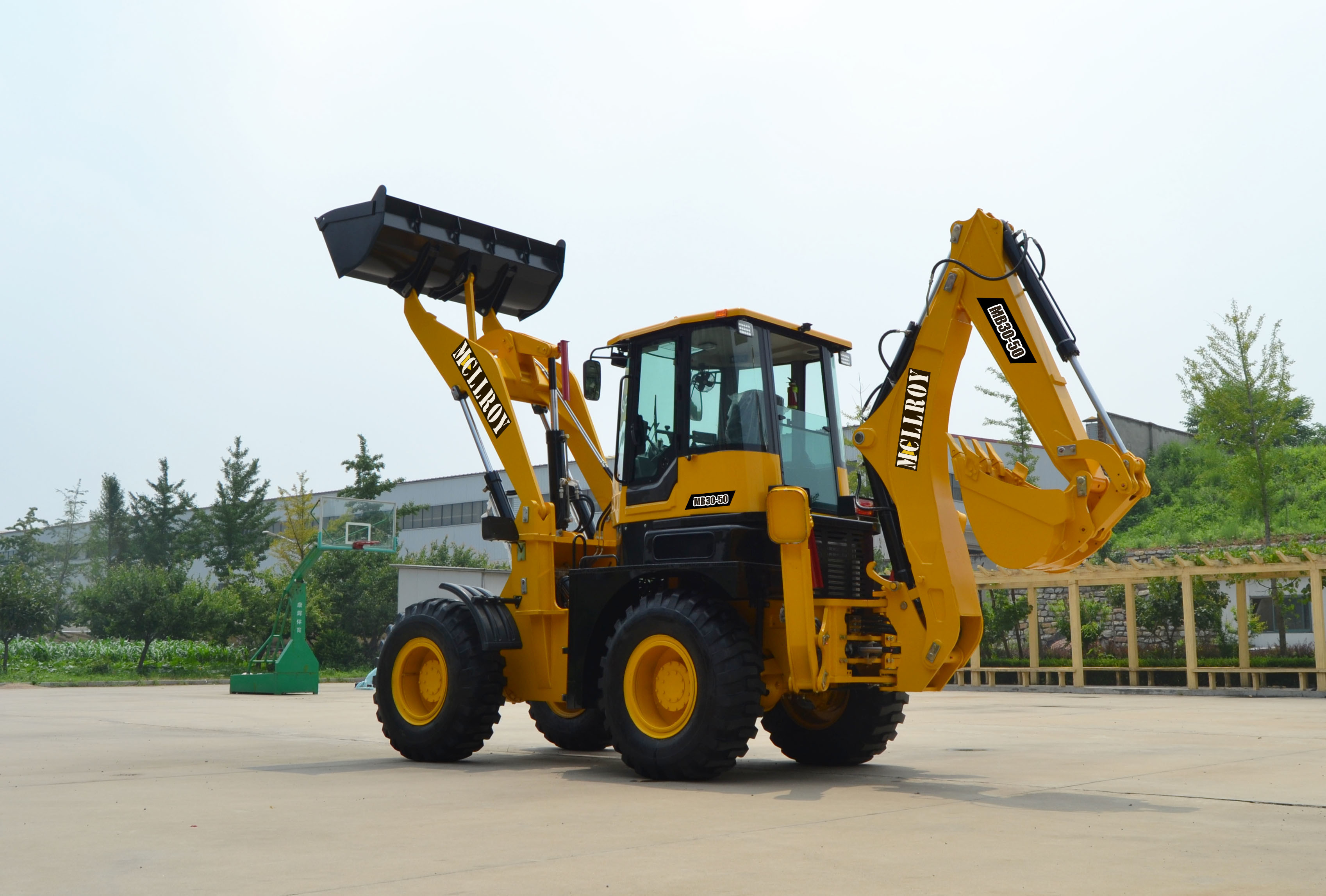 3000kg Rated Load Compact Backhoe Loader MCLLROY MB32-50 5000mm Digging Depth